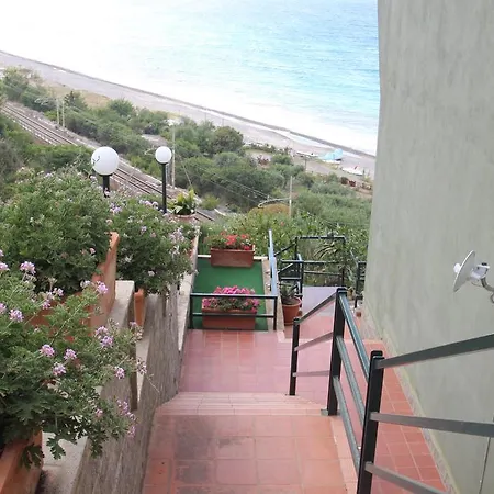 Daire Panoramic Cefalu